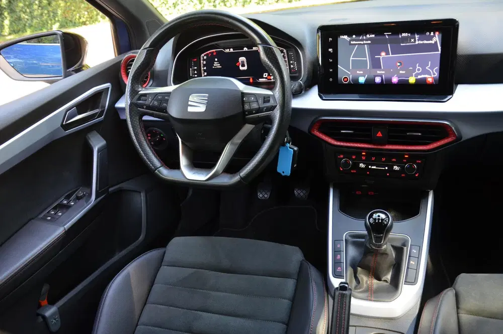 SEAT Arona 1.0 TSI FR Business Intense Navi uit 2021, foto 9