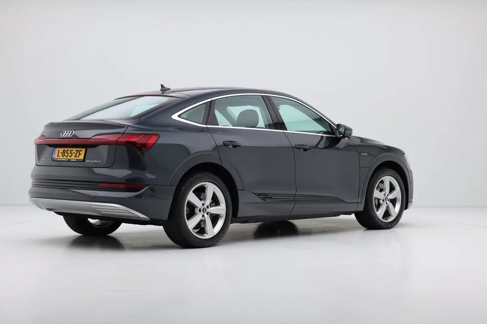 Audi e-tron Sportback 55 quattro Business Ed. Plus 95 uit 2021, foto 3