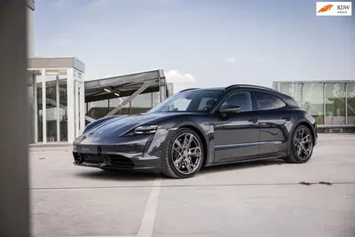 Porsche Taycan Turbo 93 kWh (680pk) Vierwielst uit 2021