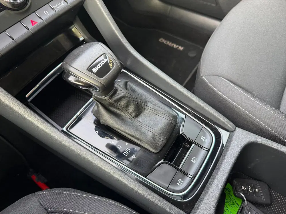 Skoda Karoq 1.5 TSI ACT Business Edition AUT uit 2023, foto 14
