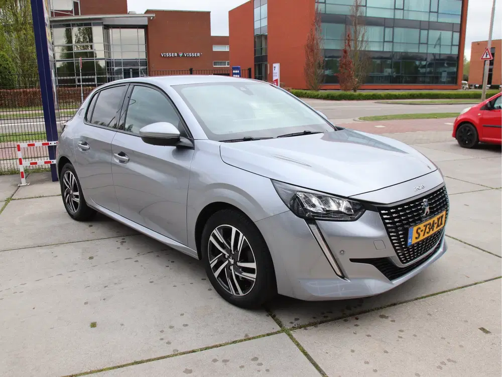 Peugeot 208 1.2T PureTech Allure Pack FULL LED uit 2021, foto 3
