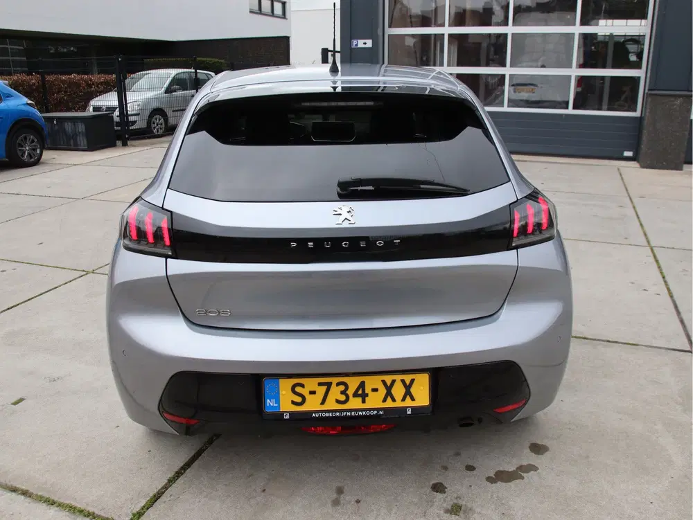 Peugeot 208 1.2T PureTech Allure Pack FULL LED uit 2021, foto 5