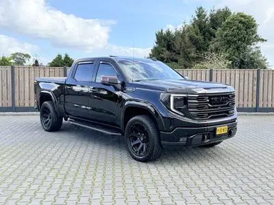 GMC Sierra AT4 BLACK 5.3 LS 22'' FEUL LPG PANO (bj 20 uit 2023