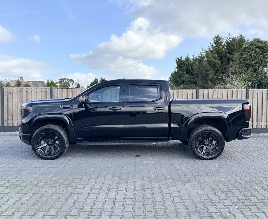 GMC Sierra AT4 BLACK 5.3 LS 22'' FEUL LPG PANO (bj 20 uit 2023, foto 4