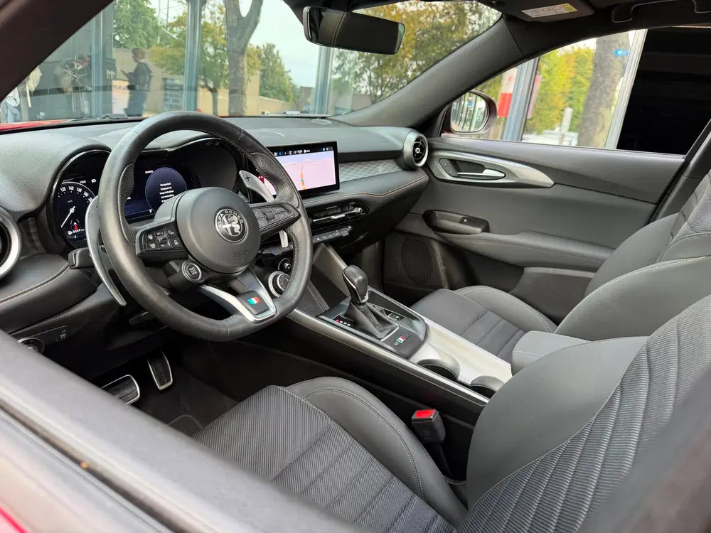 Alfa Romeo Tonale 1.5T Hybrid Ti uit 2023, foto 14