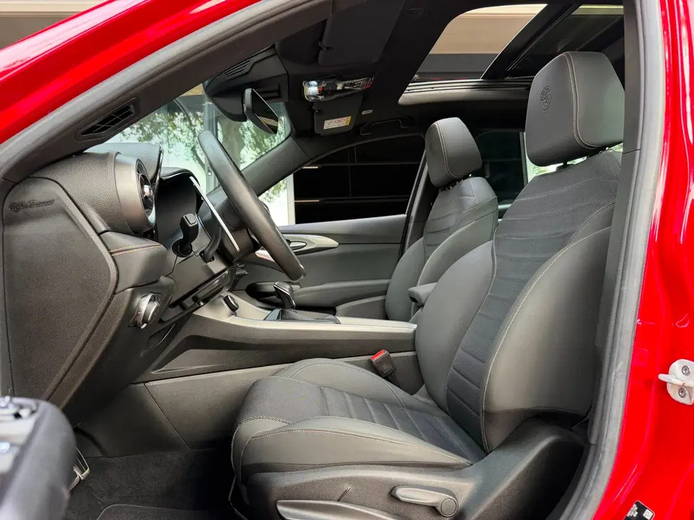 Alfa Romeo Tonale 1.5T Hybrid Ti uit 2023, foto 15
