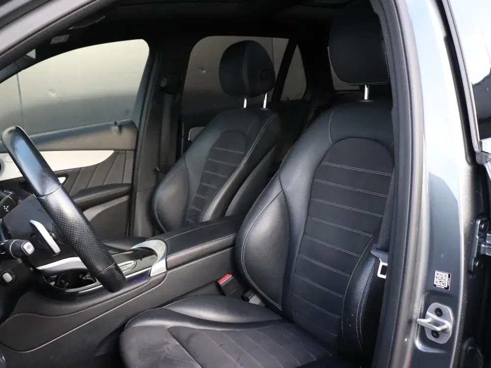 Mercedes-Benz GLC 300e 4MATIC Premium Plus uit 2022, foto 13