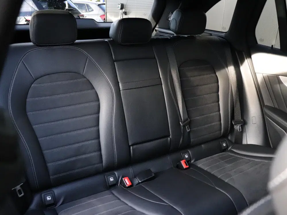 Mercedes-Benz GLC 300e 4MATIC Premium Plus uit 2022, foto 15