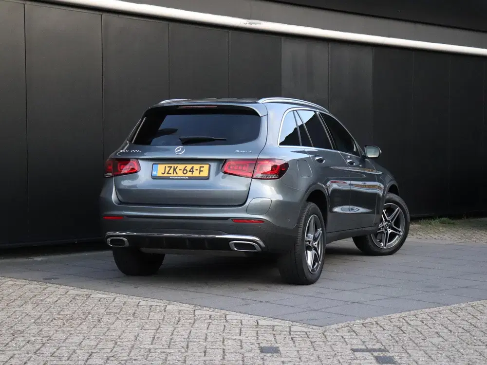 Mercedes-Benz GLC 300e 4MATIC Premium Plus uit 2022, foto 3