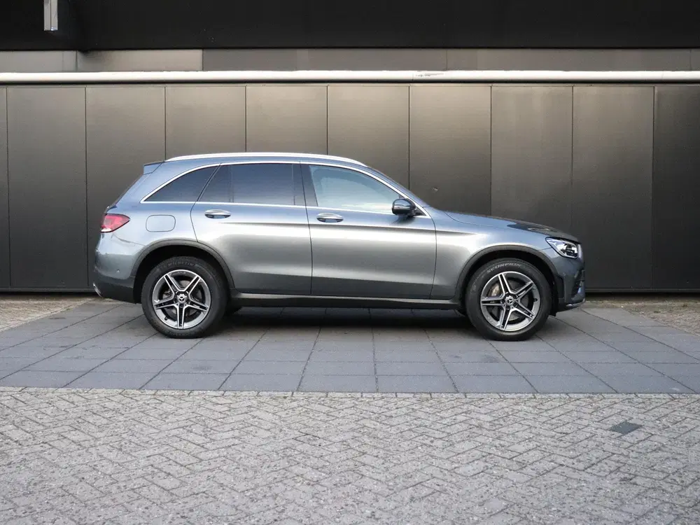 Mercedes-Benz GLC 300e 4MATIC Premium Plus uit 2022, foto 4