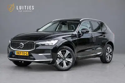 Volvo XC60 2.0 T6 Plug-In Hybrid AWD Plus Bright Pano uit 2024