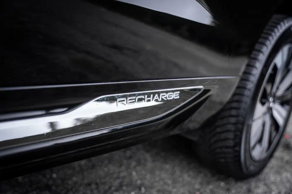 Volvo XC60 2.0 T6 Plug-In Hybrid AWD Plus Bright Pano uit 2024, foto 15