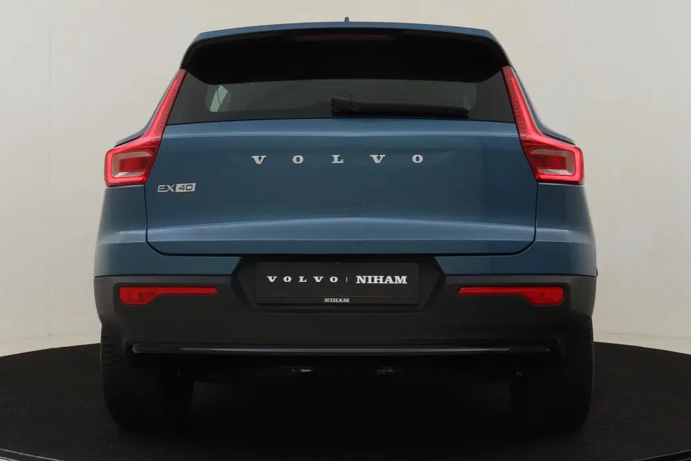 Volvo EX40 SINGLE MOTOR EXTENDED RANGE PLUS 82 kWh -C uit 2025, foto 15