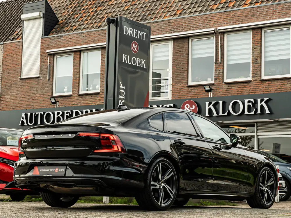 Volvo S90 2.0 B4 PLUS DARK ORG NL SCHUIFDAK CAMERA H uit 2022, foto 3