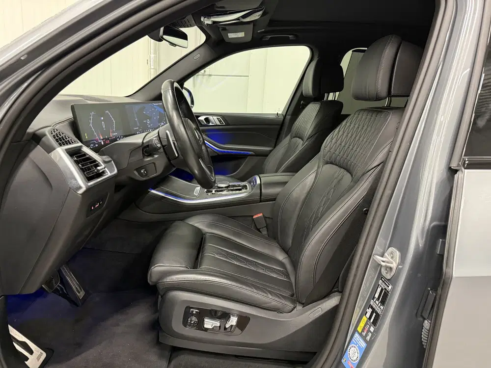 BMW X5 xDrive50e M-Sport SKYSCRAPER uit 2023, foto 13