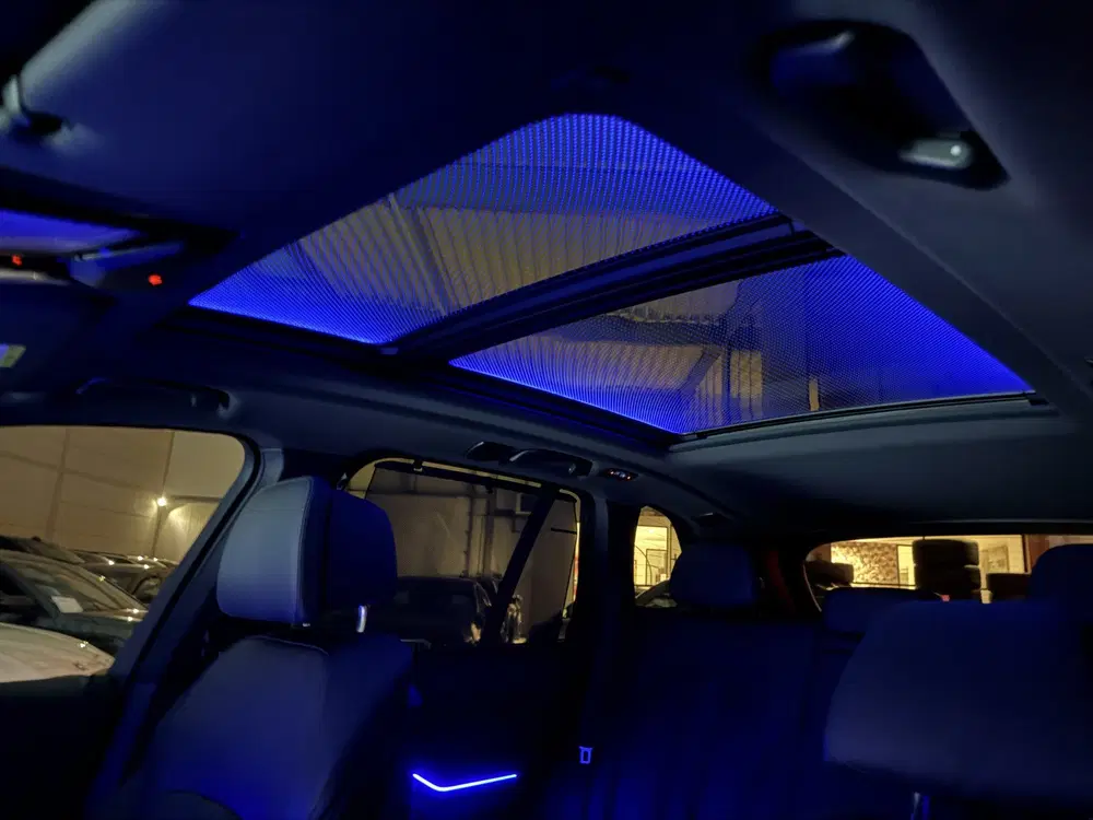 BMW X5 xDrive50e M-Sport SKYSCRAPER uit 2023, foto 2
