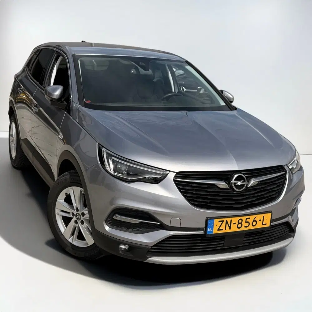 Opel Grandland 1.2 Turbo Innovation CAM CARPLAY uit 2019, foto 2