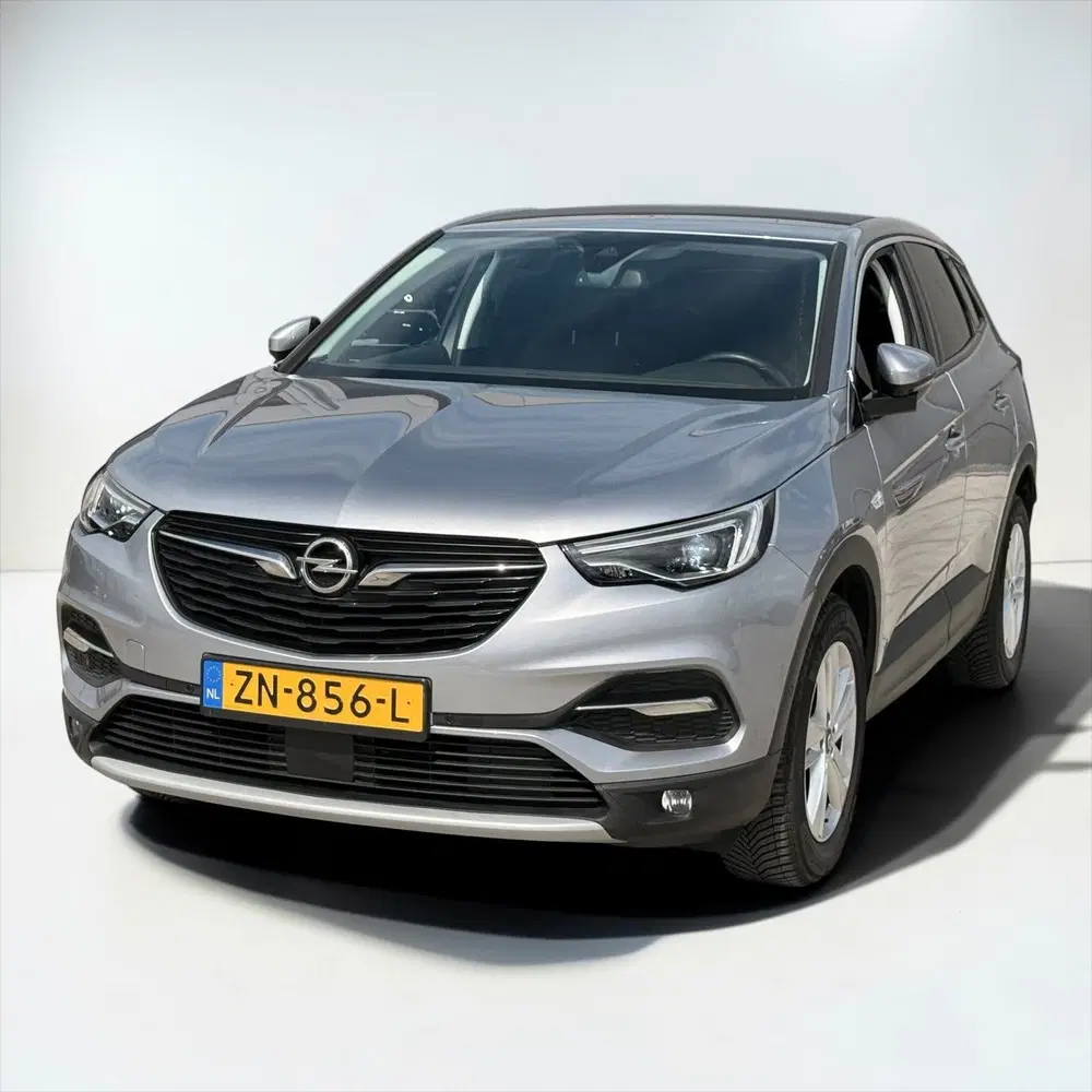 Opel Grandland 1.2 Turbo Innovation CAM CARPLAY uit 2019, foto 4