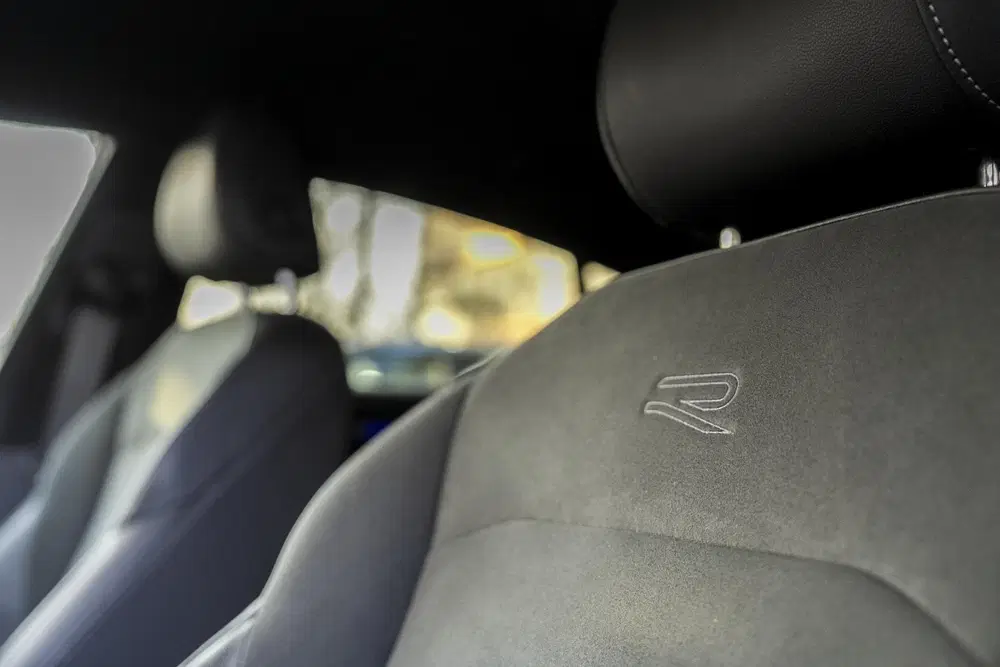 Volkswagen Arteon 2.0 TDI R-Line Business+ IQ Light uit 2021, foto 7