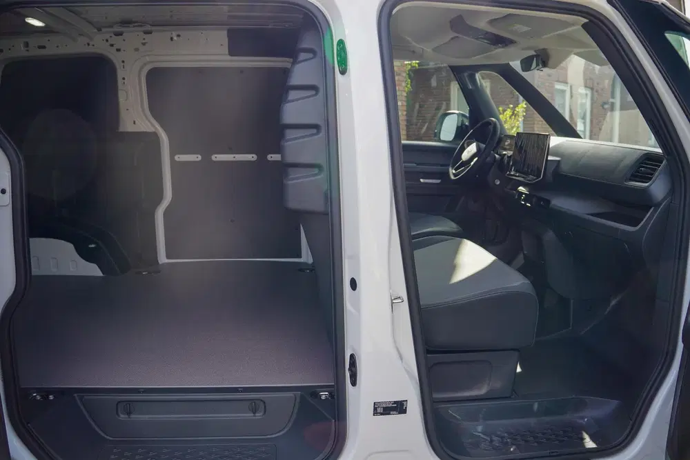 Volkswagen ID. Buzz ID. Buzz Cargo 79 kWh 286PK 2027 MODEL A-D uit 2026, foto 3