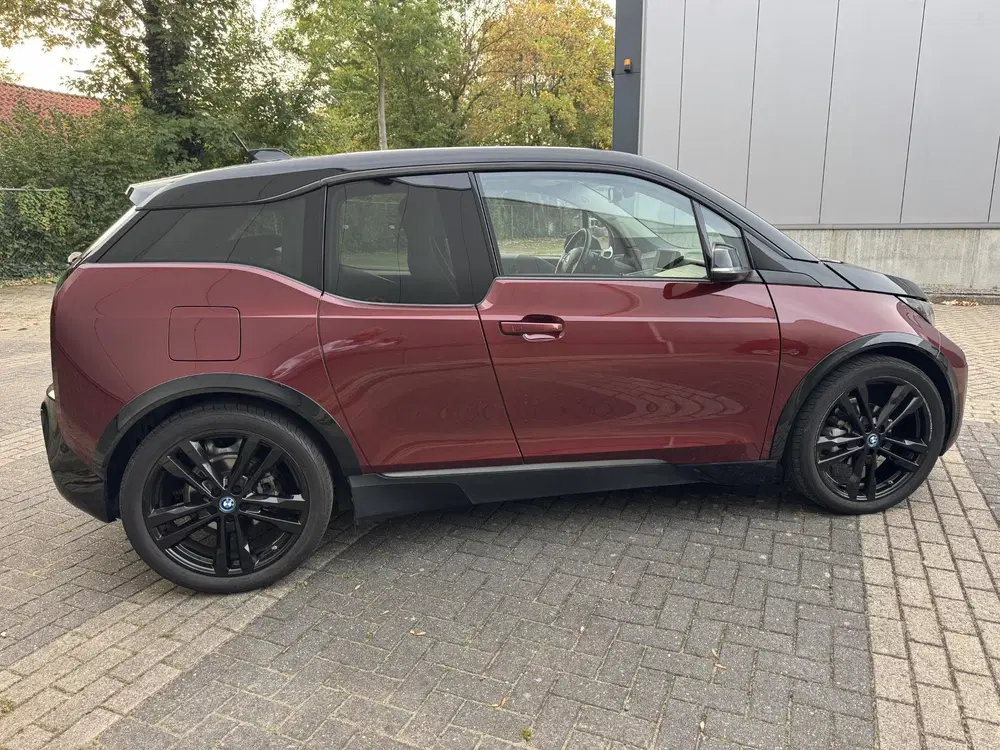 BMW i3 120Ah 42 kWh Unique forever edition 11 uit 2022, foto 10