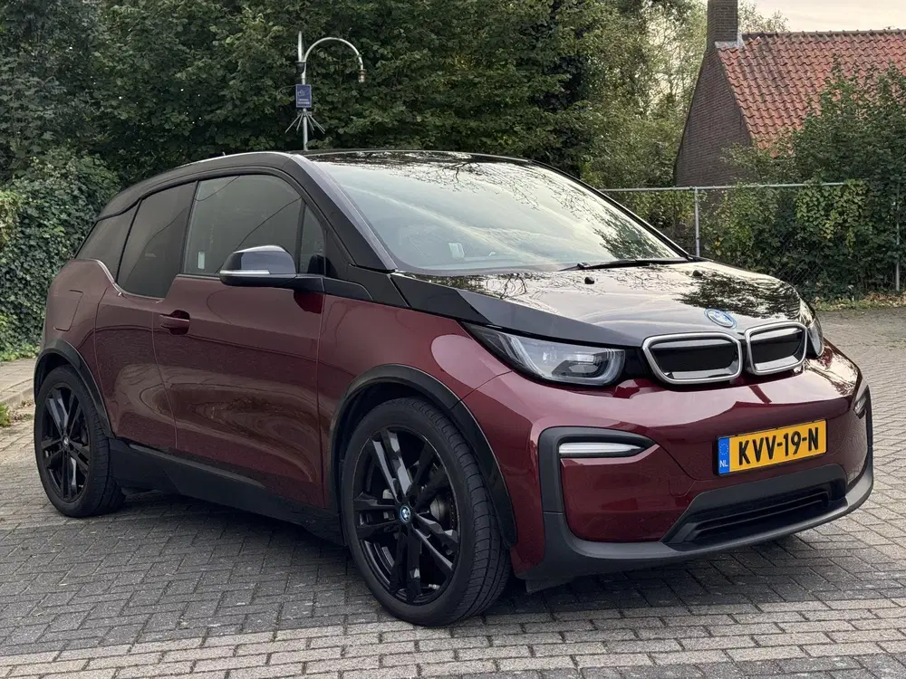 BMW i3 120Ah 42 kWh Unique forever edition 11 uit 2022, foto 4
