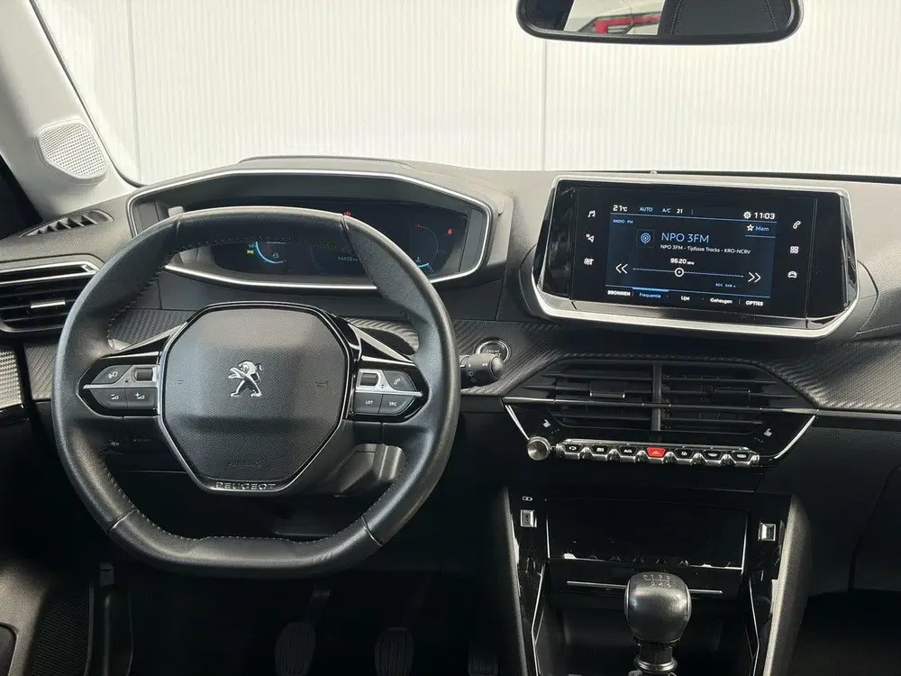Peugeot 208 1.2 PureTech Allure Pack uit 2022, foto 9
