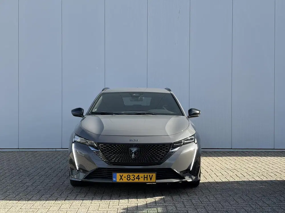 Peugeot 308 SW 1.6 Plug-in Hybrid 180 GT uit 2023, foto 2