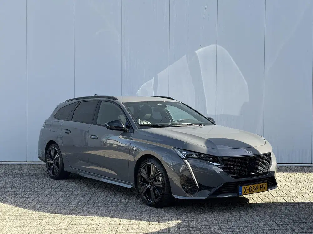 Peugeot 308 SW 1.6 Plug-in Hybrid 180 GT uit 2023, foto 3