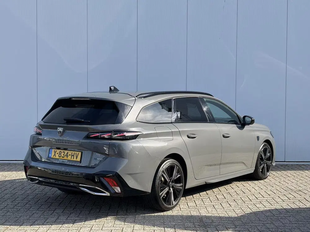 Peugeot 308 SW 1.6 Plug-in Hybrid 180 GT uit 2023, foto 5