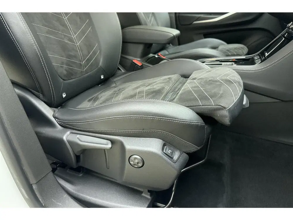 Opel Grandland 1.2 Turbo Ultimate uit 2024, foto 15