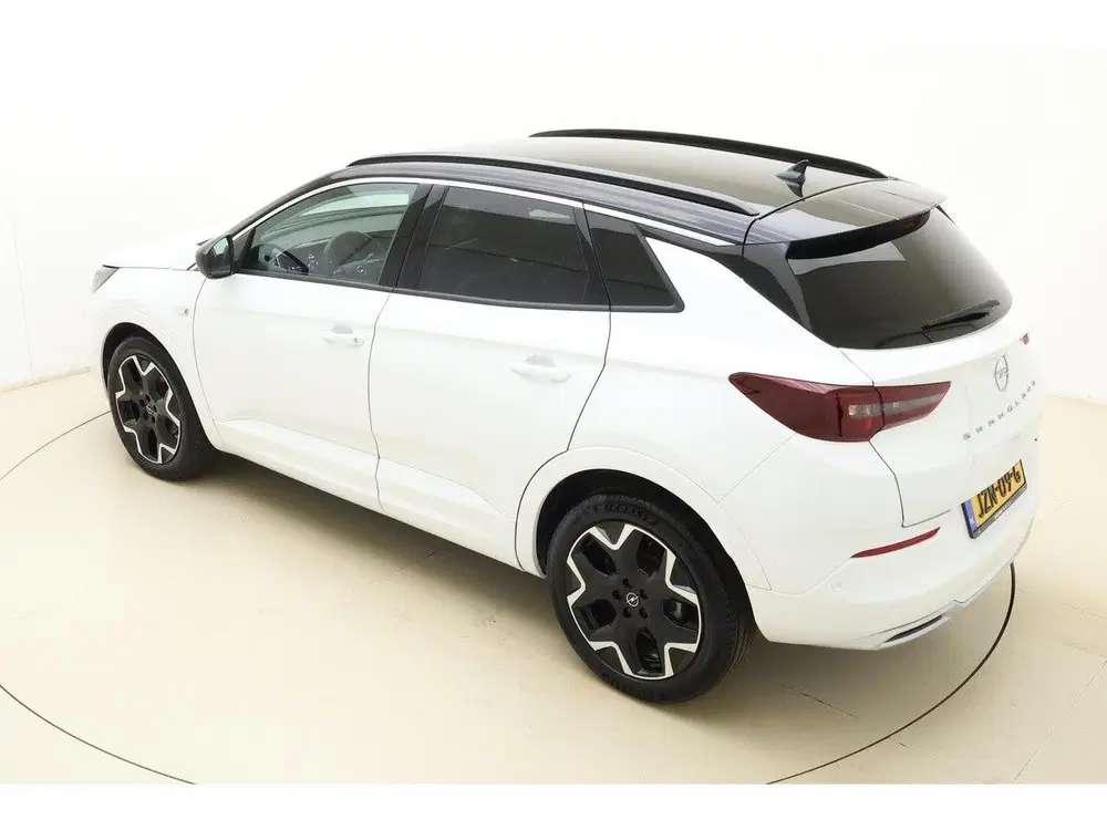 Opel Grandland 1.2 Turbo Ultimate uit 2024, foto 4