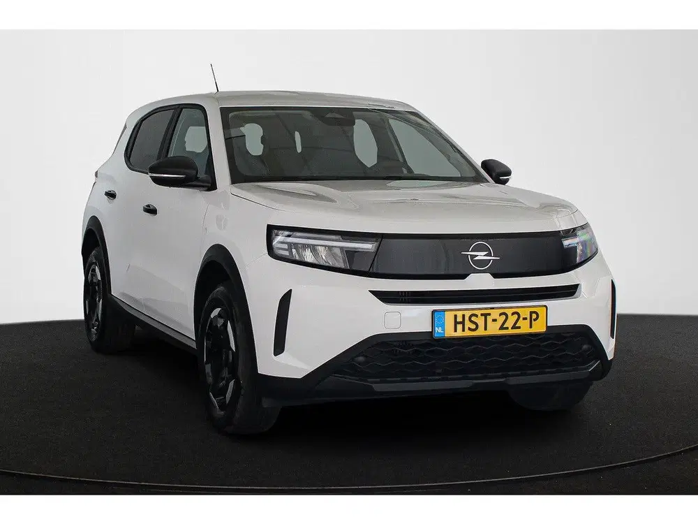 Opel Frontera 1.2 Turbo Hybrid Edition Achteruitrijcamer uit 2025, foto 2