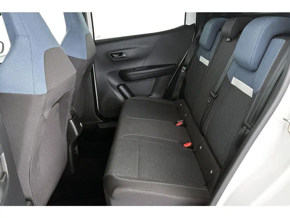 Opel Frontera 1.2 Turbo Hybrid Edition Achteruitrijcamer uit 2025, foto 8