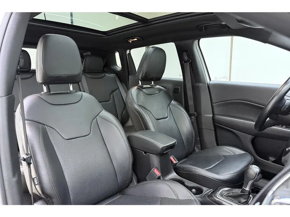Jeep Compass 4xe 240 Plug-in Hybrid Electric S uit 2021, foto 13