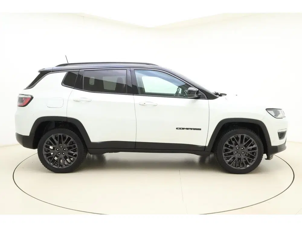 Jeep Compass 4xe 240 Plug-in Hybrid Electric S uit 2021, foto 9