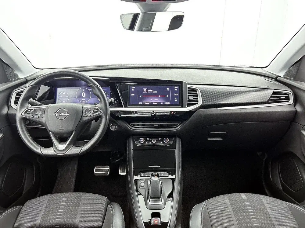 Opel Grandland 1.6 225pk Plug-In Hybrid Business Eleganc uit 2023, foto 11