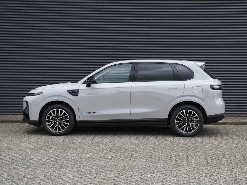 Leapmotor B10 Design Hybrid EV 18.8kWh 218pk Automaat PA uit 2026, foto 3