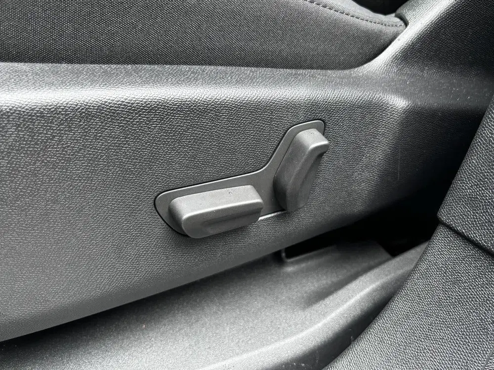 Citroën C5 Aircross Shine Pack 1.6 PHEV Hybrid 225pk ë-EAT uit 2023, foto 11