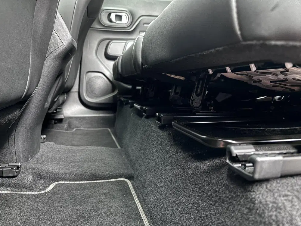 Citroën C5 Aircross Shine Pack 1.6 PHEV Hybrid 225pk ë-EAT uit 2023, foto 13