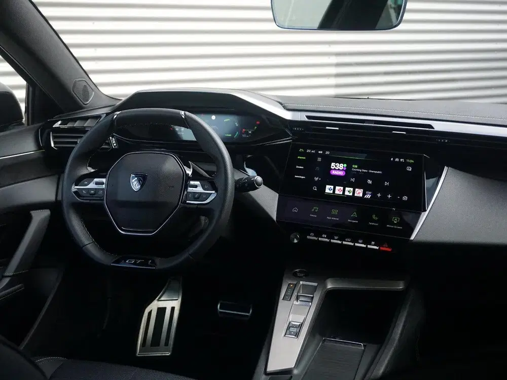 Peugeot 308 1.2 Hybrid 145 e-DCS6 GT uit 2025, foto 15