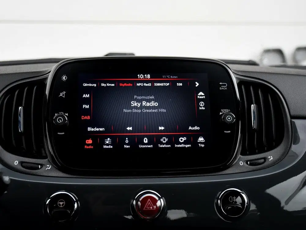 Fiat 500 Cult 1.0 Hybrid 69pk PDC ACHTER uit 2021, foto 15