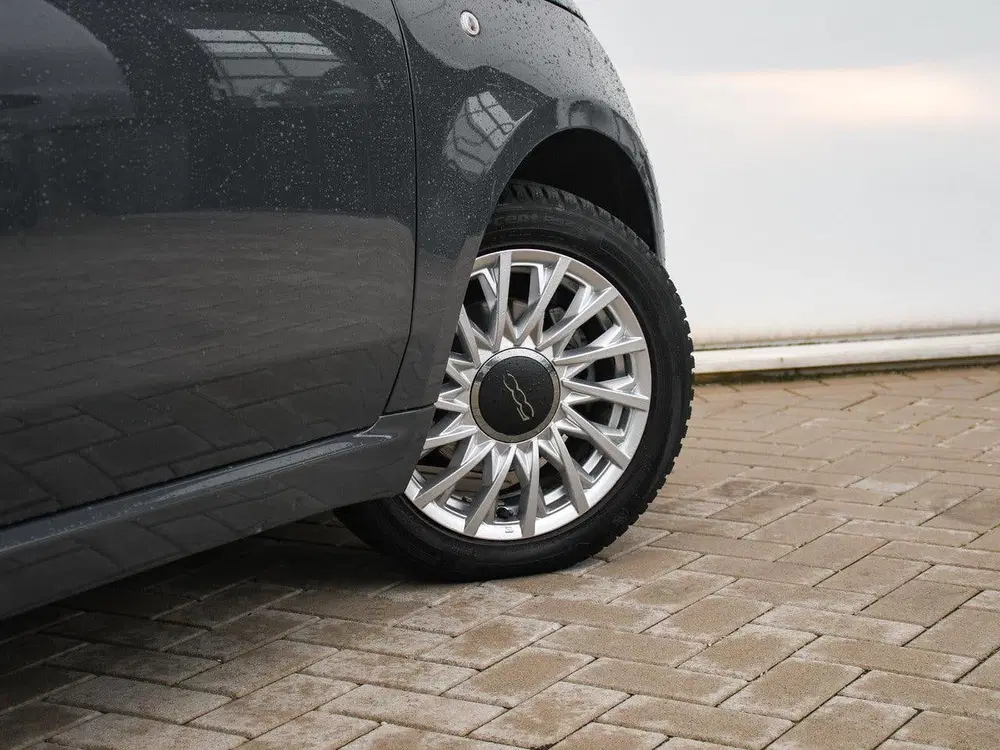 Fiat 500 Cult 1.0 Hybrid 69pk PDC ACHTER uit 2021, foto 7