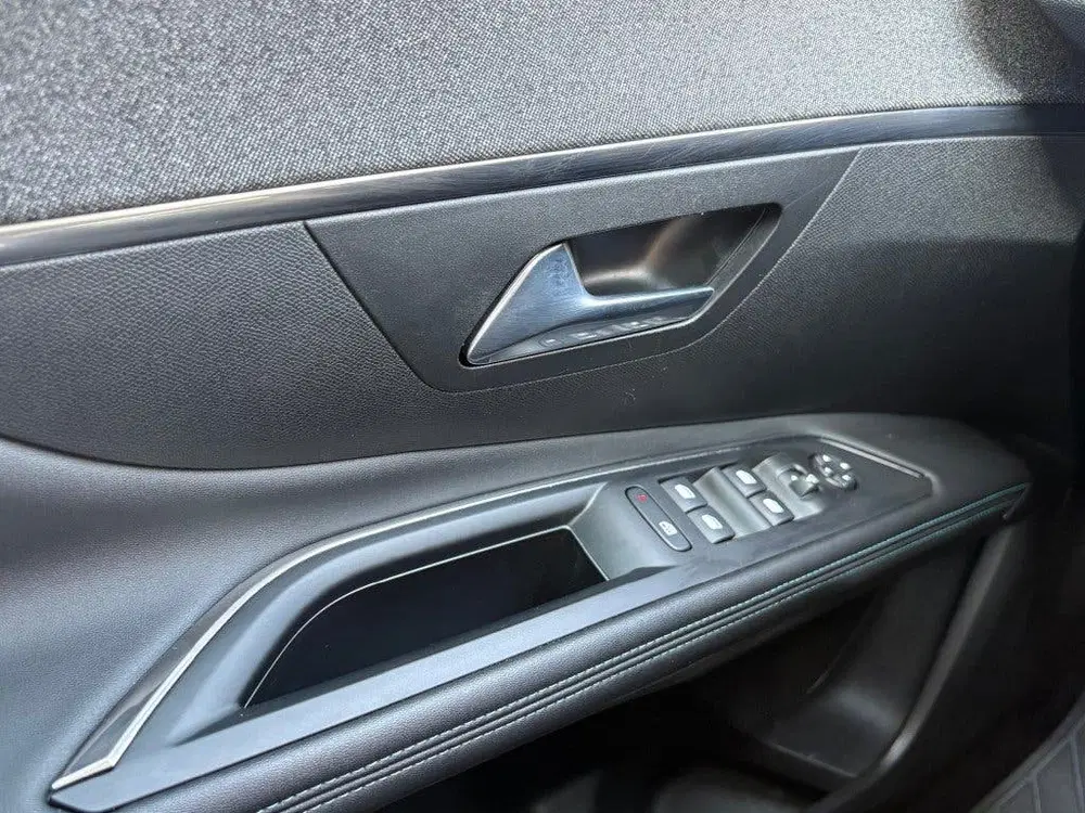 Peugeot 3008 1.2 PURETECH ALLURE PACK AUT. 130PK LED NA uit 2022, foto 15