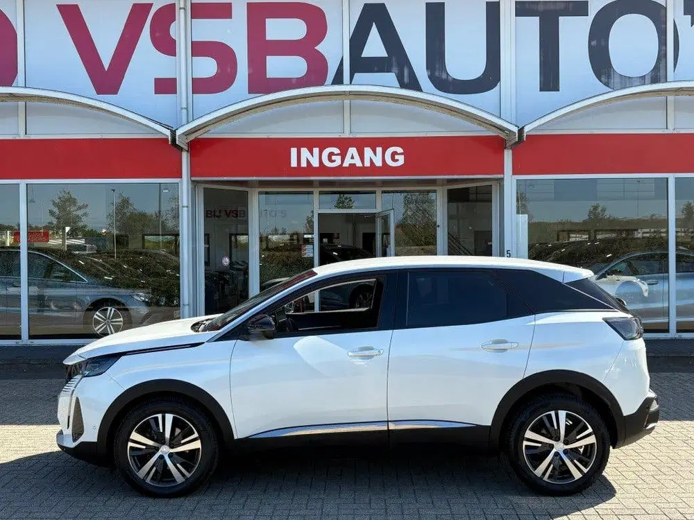 Peugeot 3008 1.2 PURETECH ALLURE PACK AUT. 130PK LED NA uit 2022, foto 2