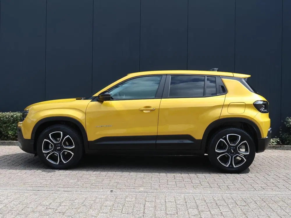 Jeep Avenger 100pk Summit uit 2025, foto 3