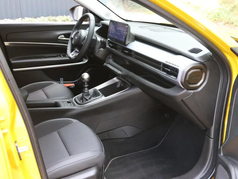 Jeep Avenger 100pk Summit uit 2025, foto 8