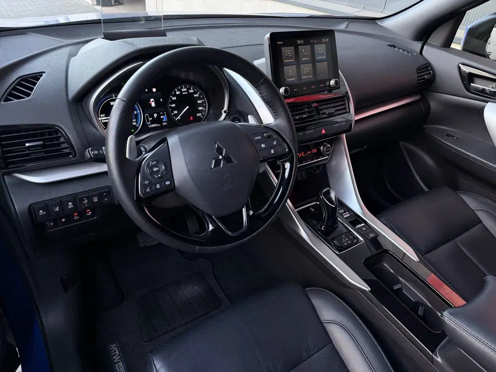 Mitsubishi Eclipse Cross 2.4 PHEV Black Edition HUD Leder AC uit 2023, foto 12