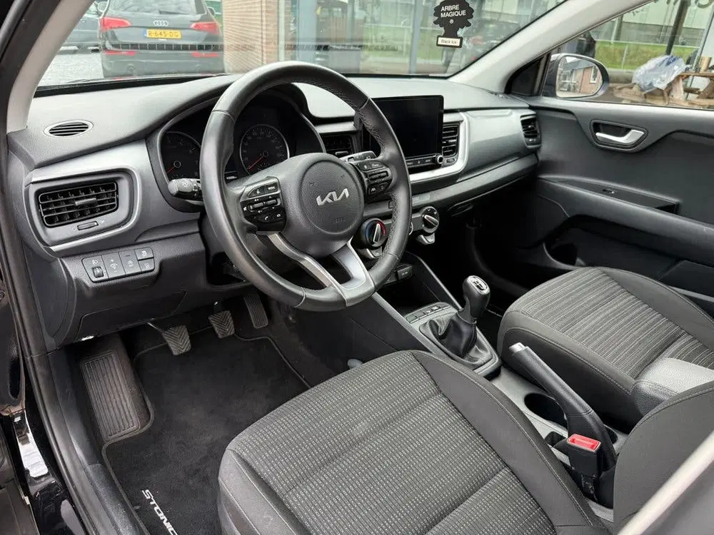Kia Stonic 1.0 T-GDi MHEV DynamicLine uit 2023, foto 11
