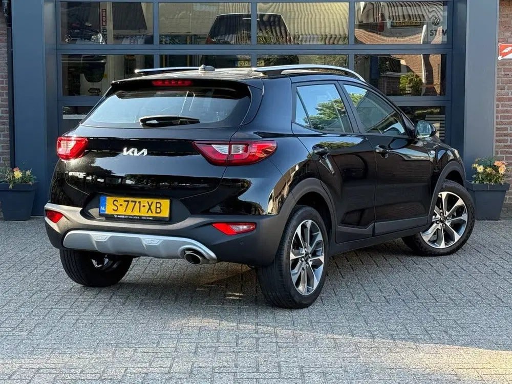 Kia Stonic 1.0 T-GDi MHEV DynamicLine uit 2023, foto 4